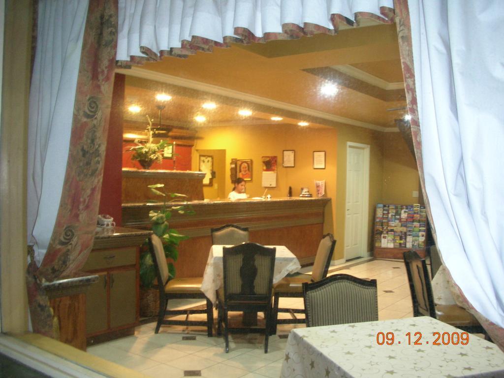 Parkside Inn Фресно Екстериор снимка