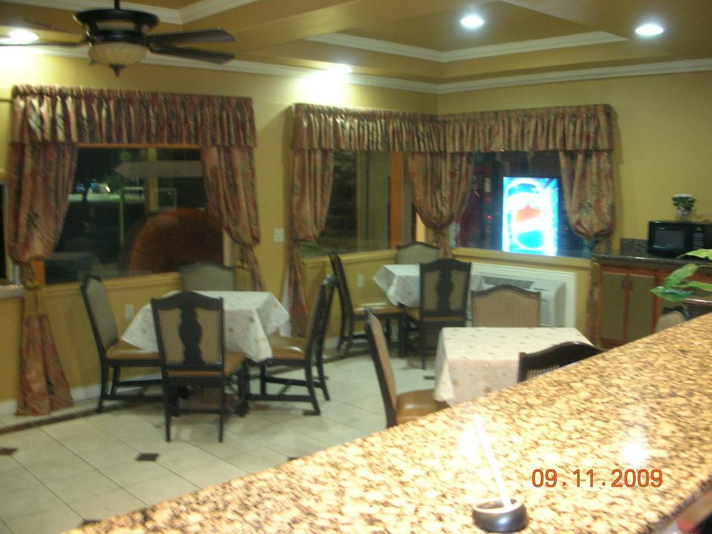Parkside Inn Фресно Екстериор снимка