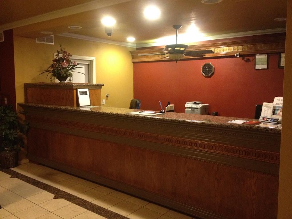 Parkside Inn Фресно Екстериор снимка